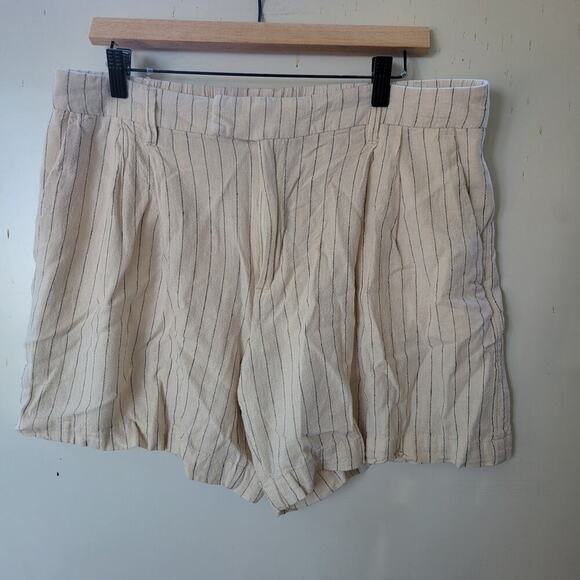 Women's High-Rise LinenTailored Shorts - A New Day Cream Pinstriped Size 14 - Picture 1 of 9